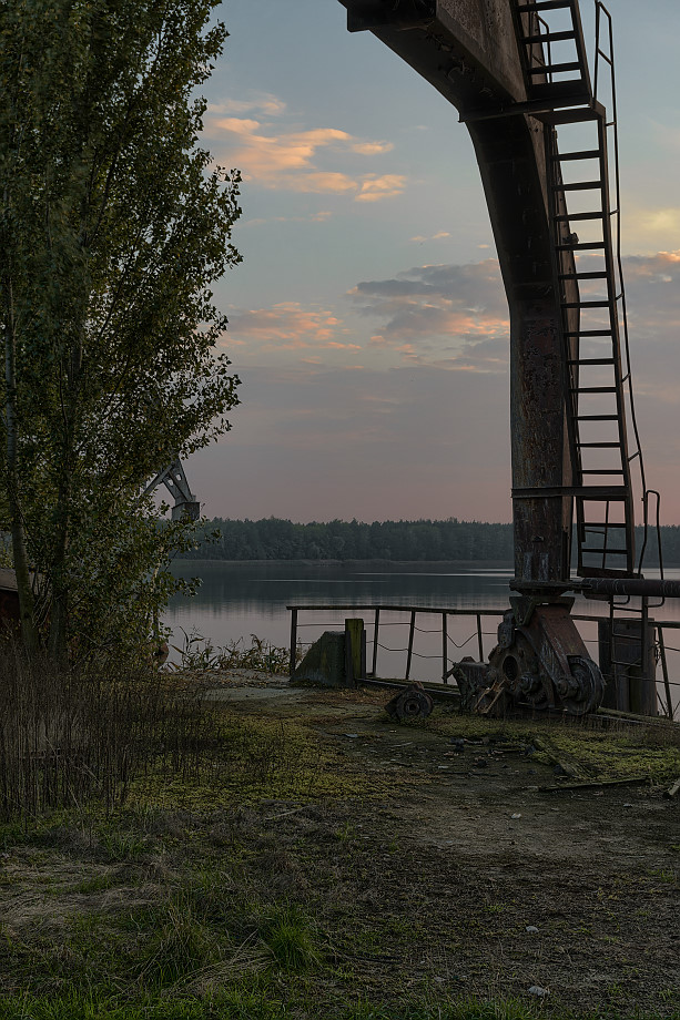 /media3/files/chernobyl/dockside_crane01/photo/21.jpg