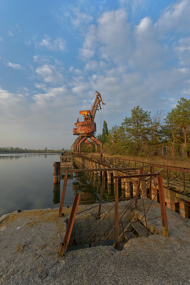 /media3/files/chernobyl/dockside_crane02/photo/11.jpg