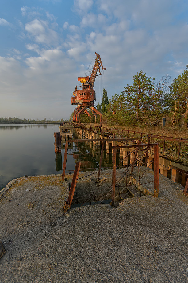 /media3/files/chernobyl/dockside_crane02/photo/12.jpg