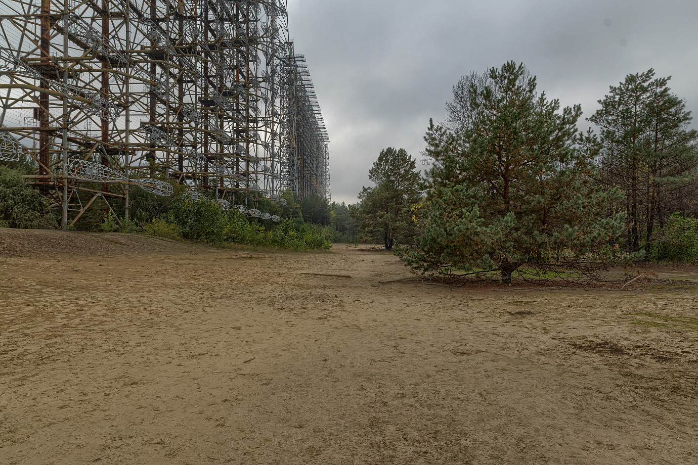 /media3/files/chernobyl/duga01/photo/01.jpg