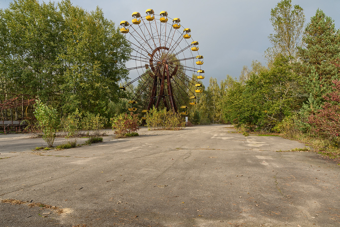 /media3/files/chernobyl/ferris_wheel01/photo/05.jpg