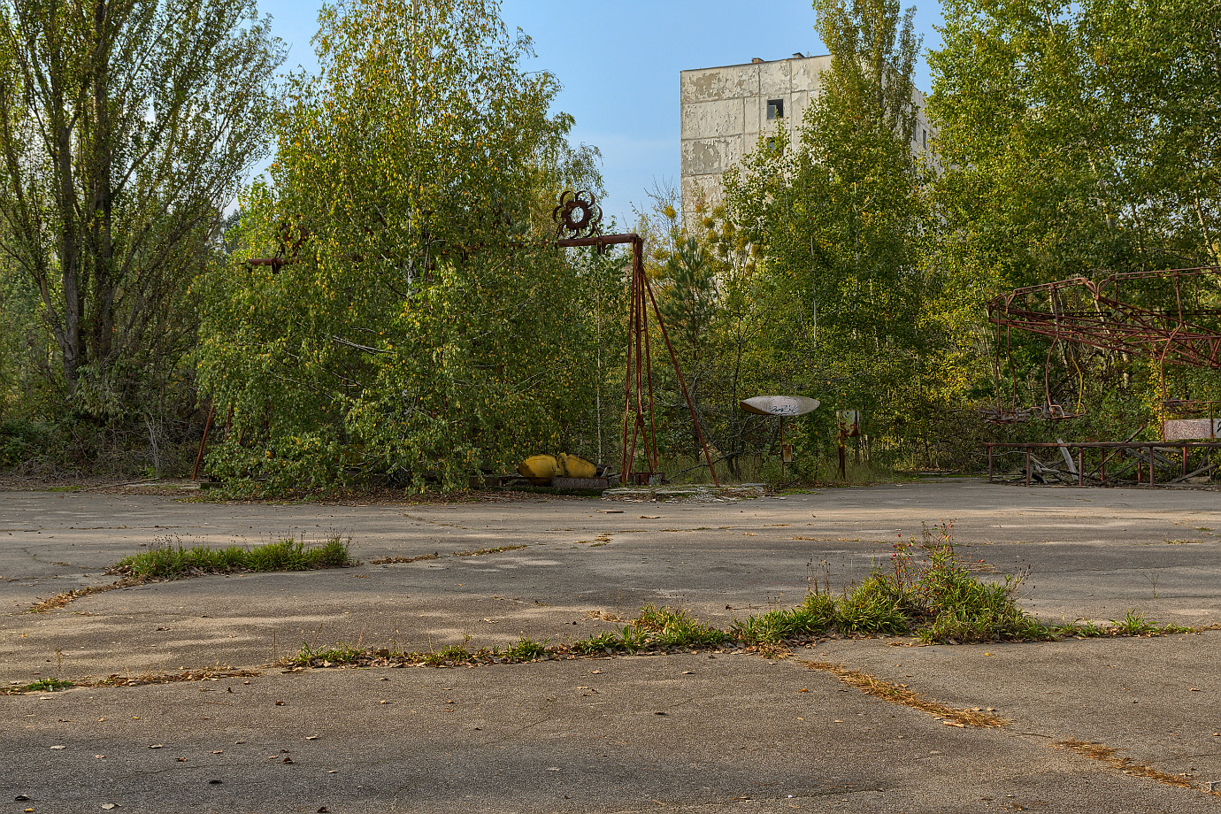 /media3/files/chernobyl/ferris_wheel01/photo/07.jpg