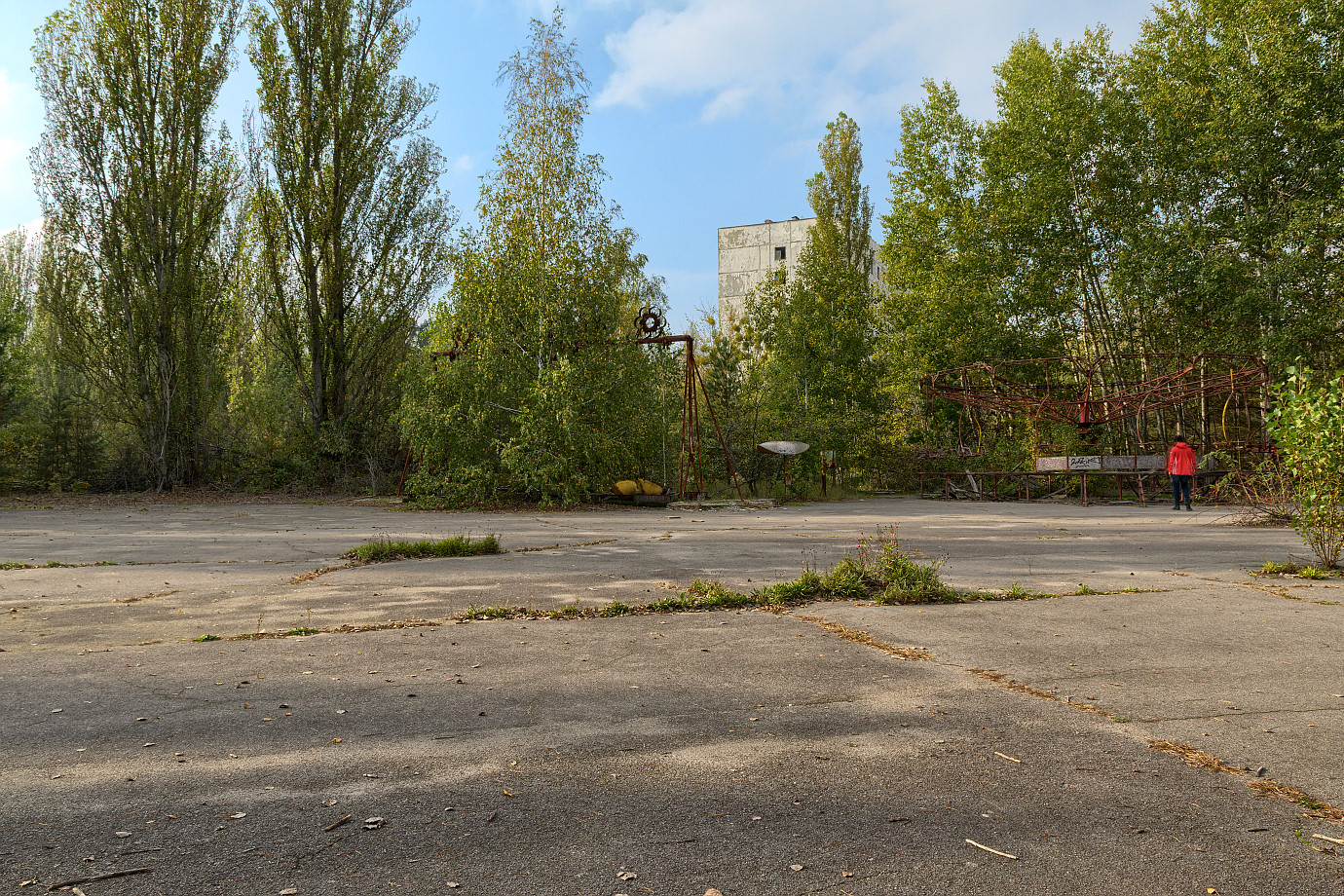 /media3/files/chernobyl/ferris_wheel01/photo/08.jpg
