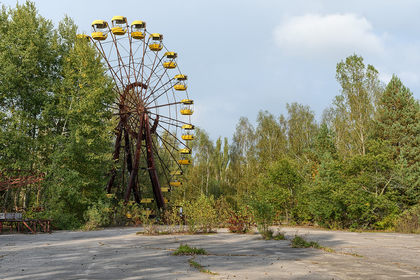 /media3/files/chernobyl/ferris_wheel02/photo/06.jpg