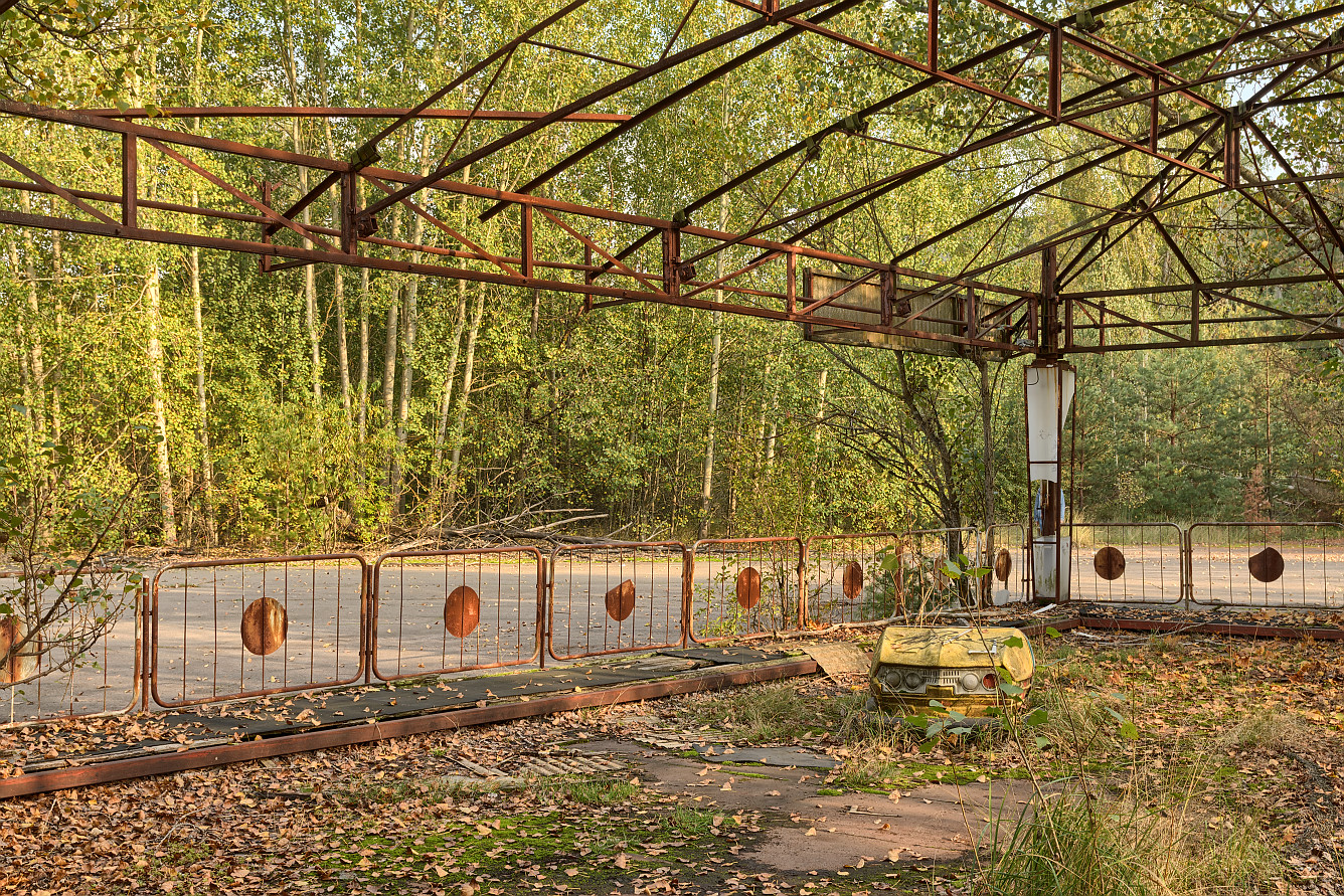 /media3/files/chernobyl/ferris_wheel03/photo/20.jpg