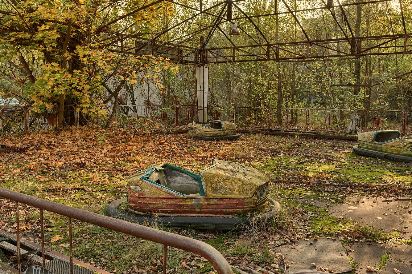 /media3/files/chernobyl/ferris_wheel03/photo/30.jpg